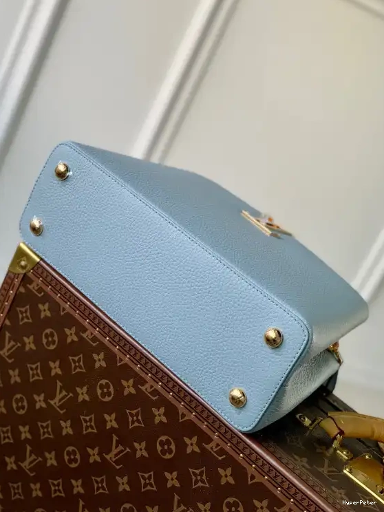 MM LOUIS VUITTON CAPUCINES 0623